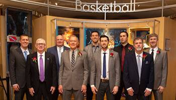 Image of a group in front of the IHSAA Basketball Hall of Fame