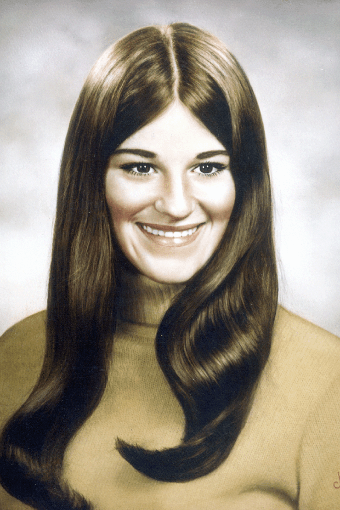 a headshot of Denise Long