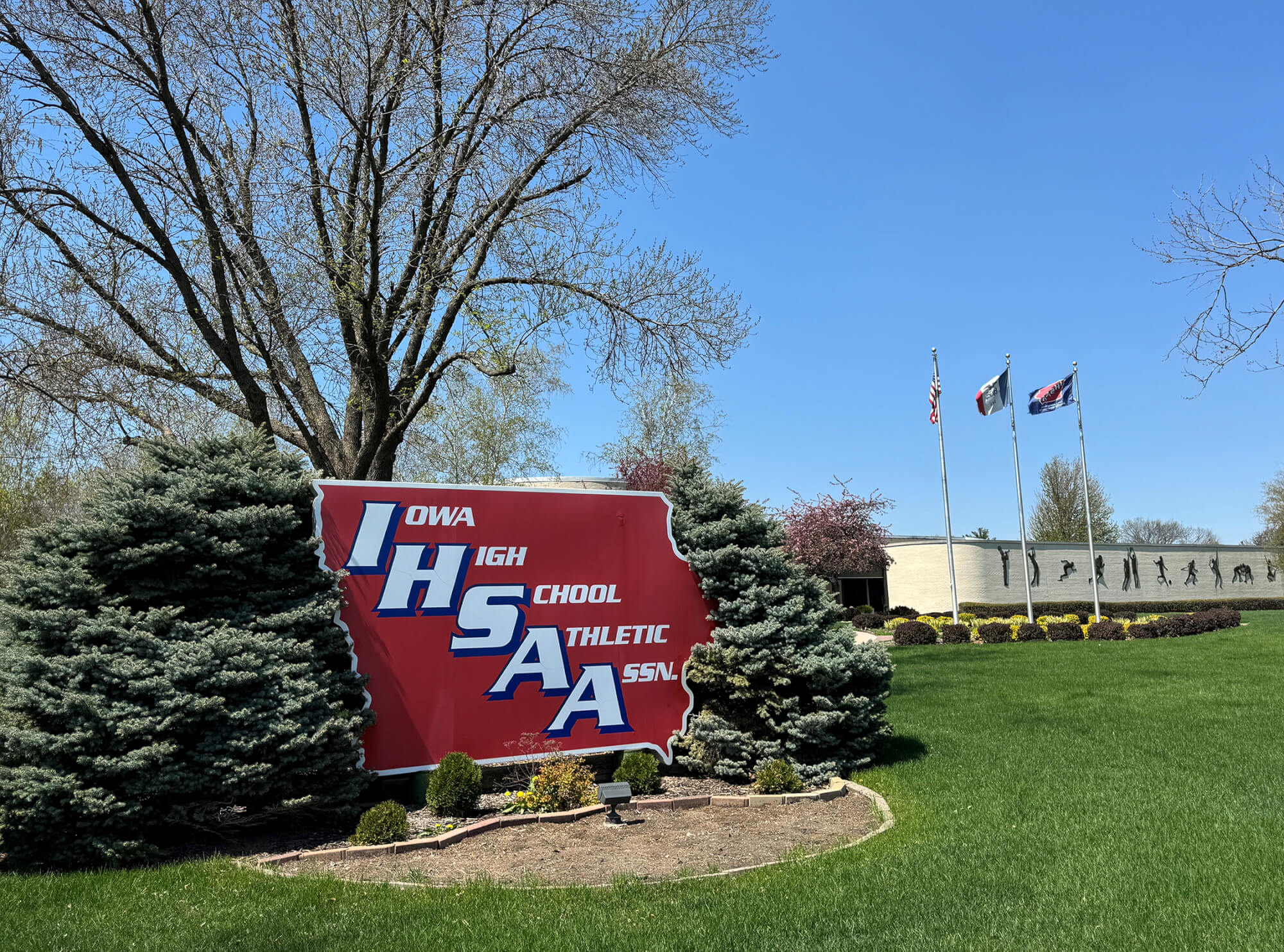 www.iahsaa.org